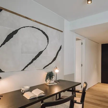 Milfontes - 2 Bedrooms And Shared Pool In Areeiro * Лісабон
